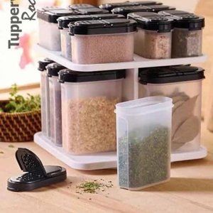 Tupperware spice set